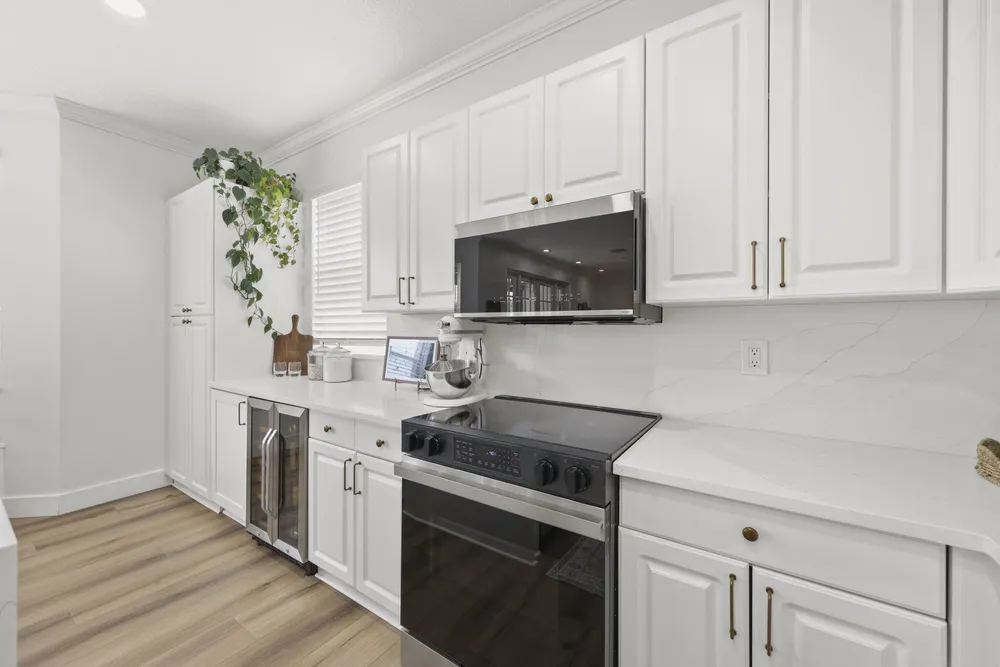 7518 Oak Grove Circle, Lake Worth Beach, FL 33467