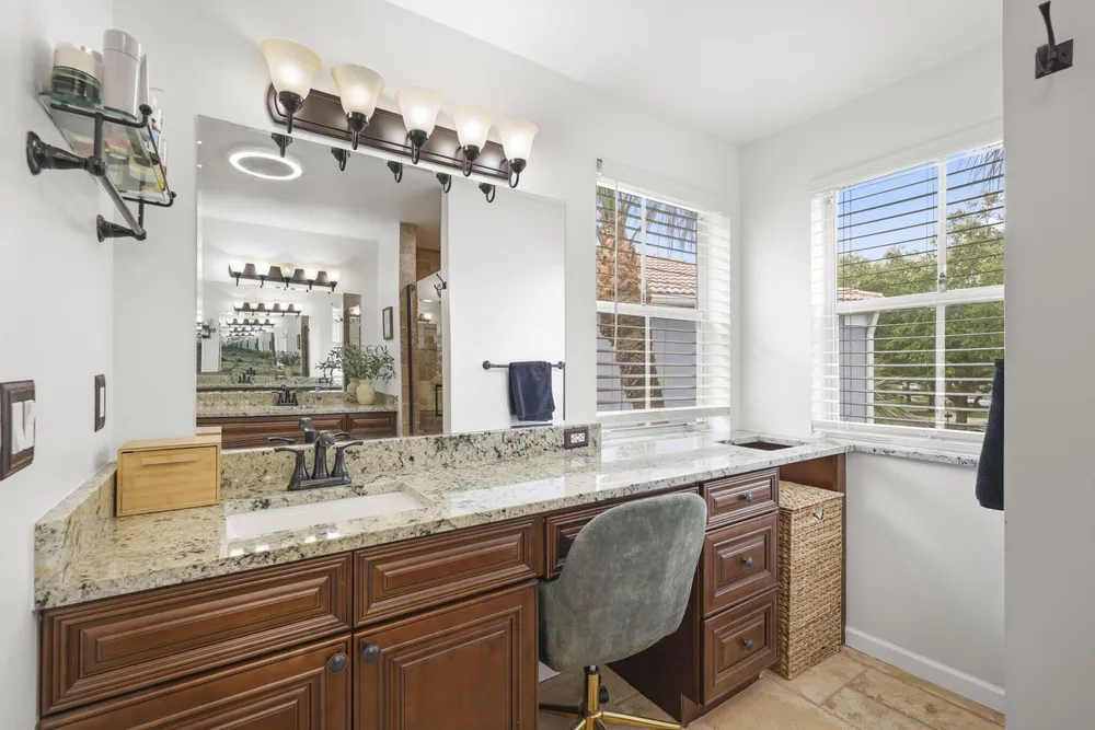 7518 Oak Grove Circle, Lake Worth Beach, FL 33467