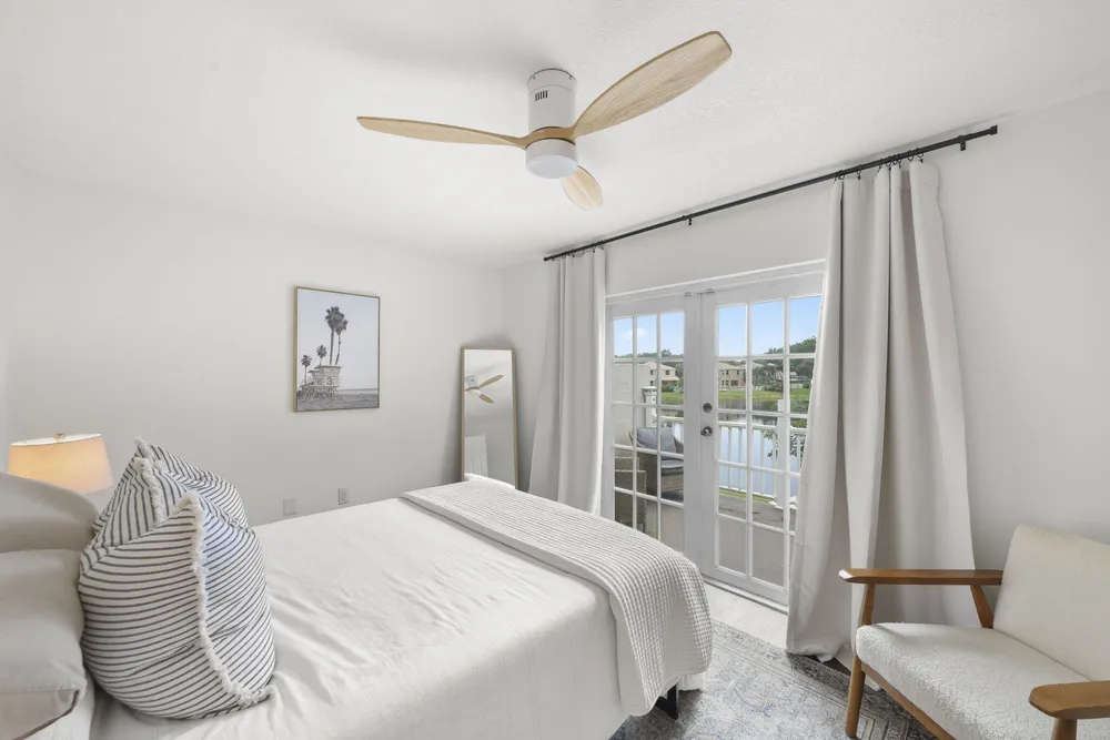 7518 Oak Grove Circle, Lake Worth Beach, FL 33467
