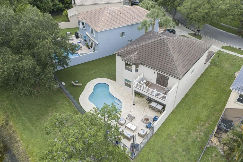 7518 Oak Grove Circle, Lake Worth Beach, FL 33467