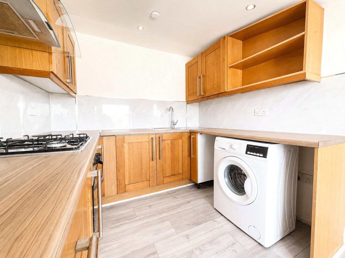East Road, London, E15 Image 4