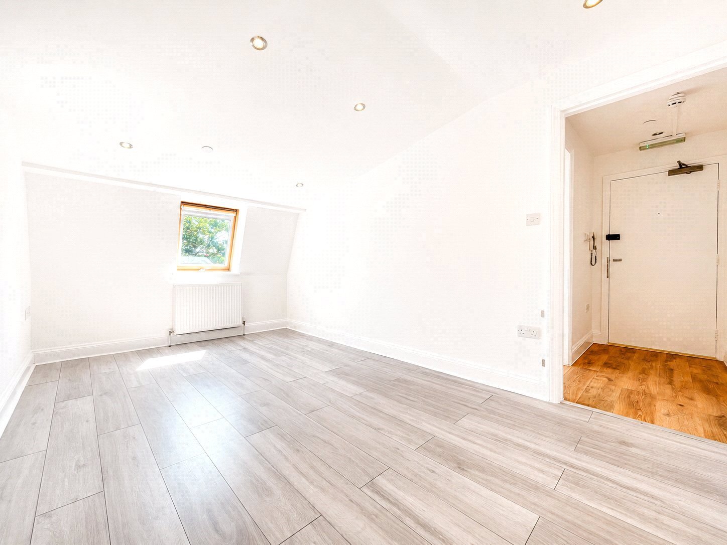 East Road, London, E15 Image 5