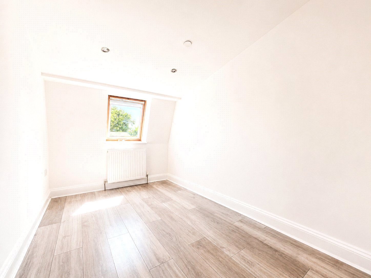 East Road, London, E15 Image 6