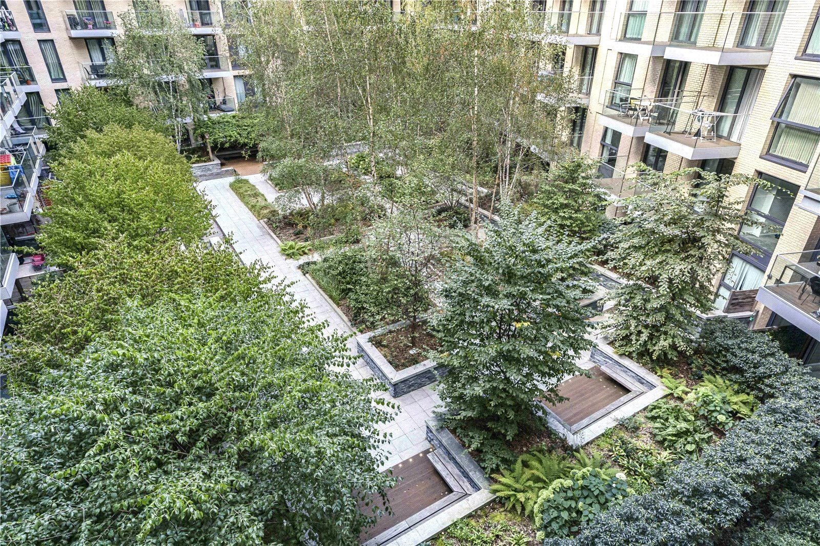 Catalina House,, Goodman's Fields, Aldgate, London, E1 Image 24