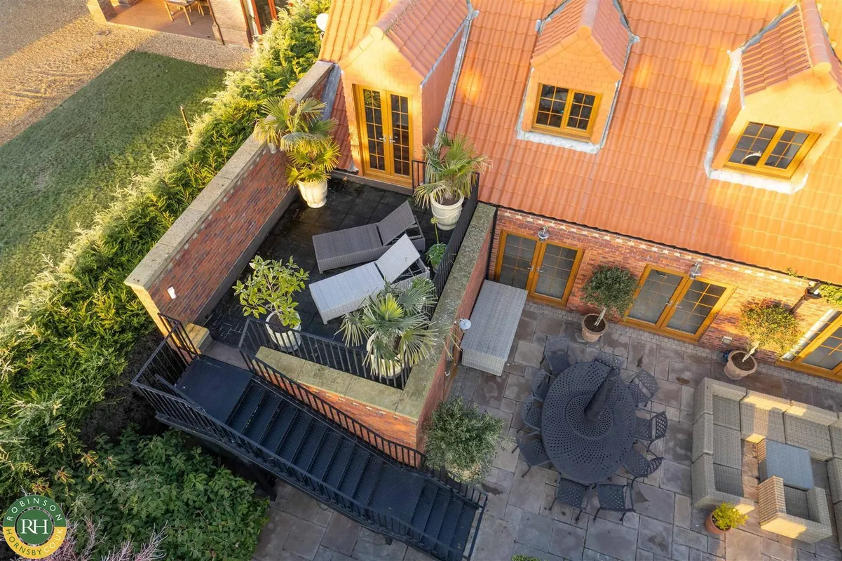 Stonehill, Hatfield Woodhouse, Doncaster