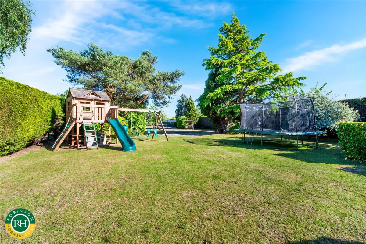 Stonehill, Hatfield Woodhouse, Doncaster