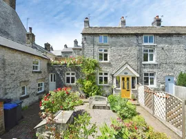 Buxton Road, Tideswell, Buxton thumb 2