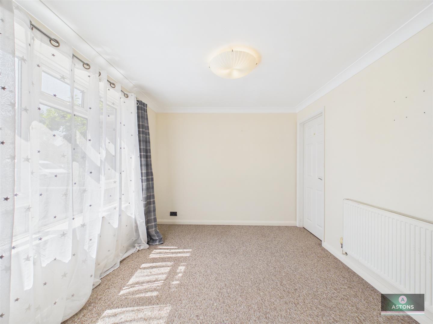 Coney Close, Crawley Image 10