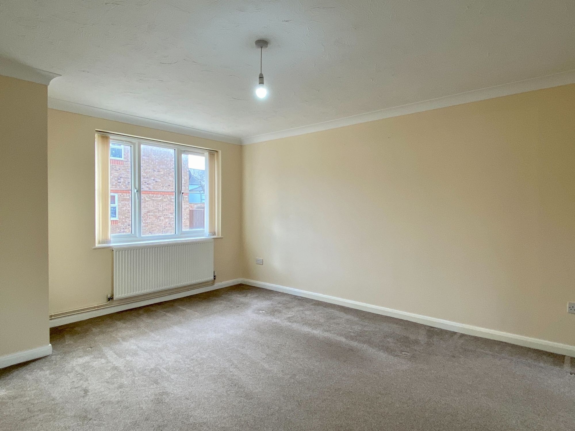 Sheldon Court, Taunton Image 10