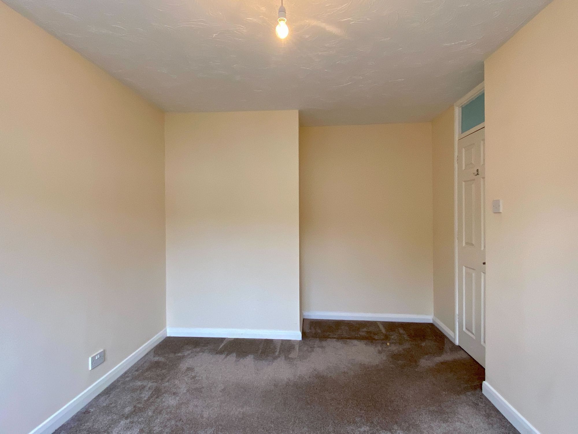 Sheldon Court, Taunton Image 11