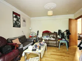 Springbank Crescent, Leeds thumb 3