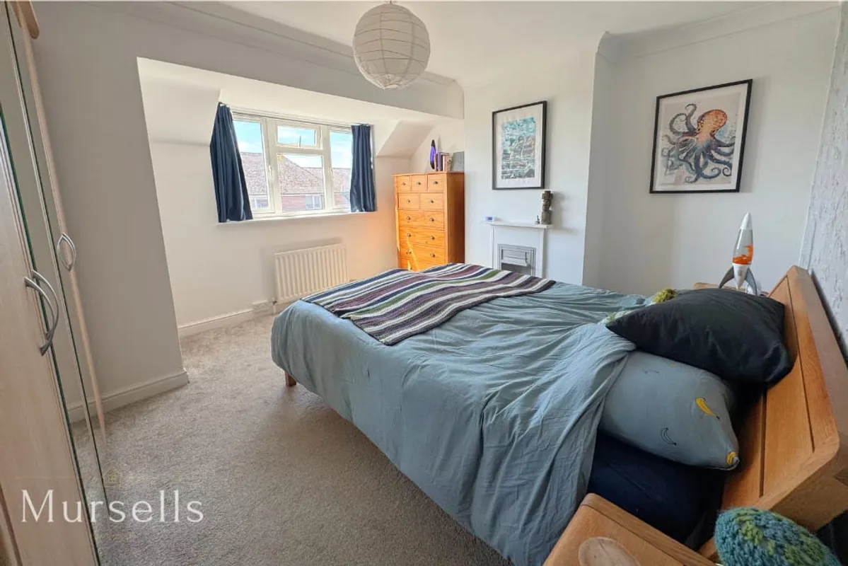 Foxhills Crescent, Lytchett Matravers, Poole, BH16