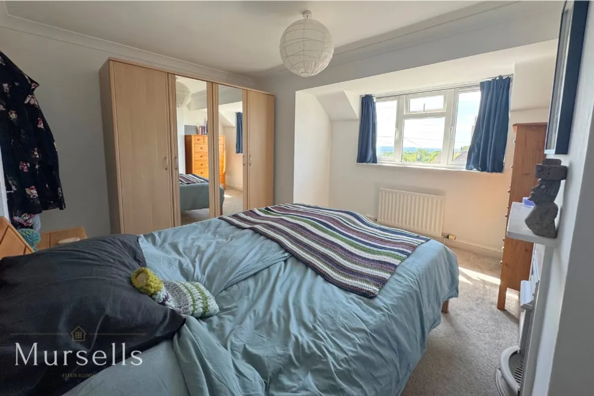 Foxhills Crescent, Lytchett Matravers, Poole, BH16