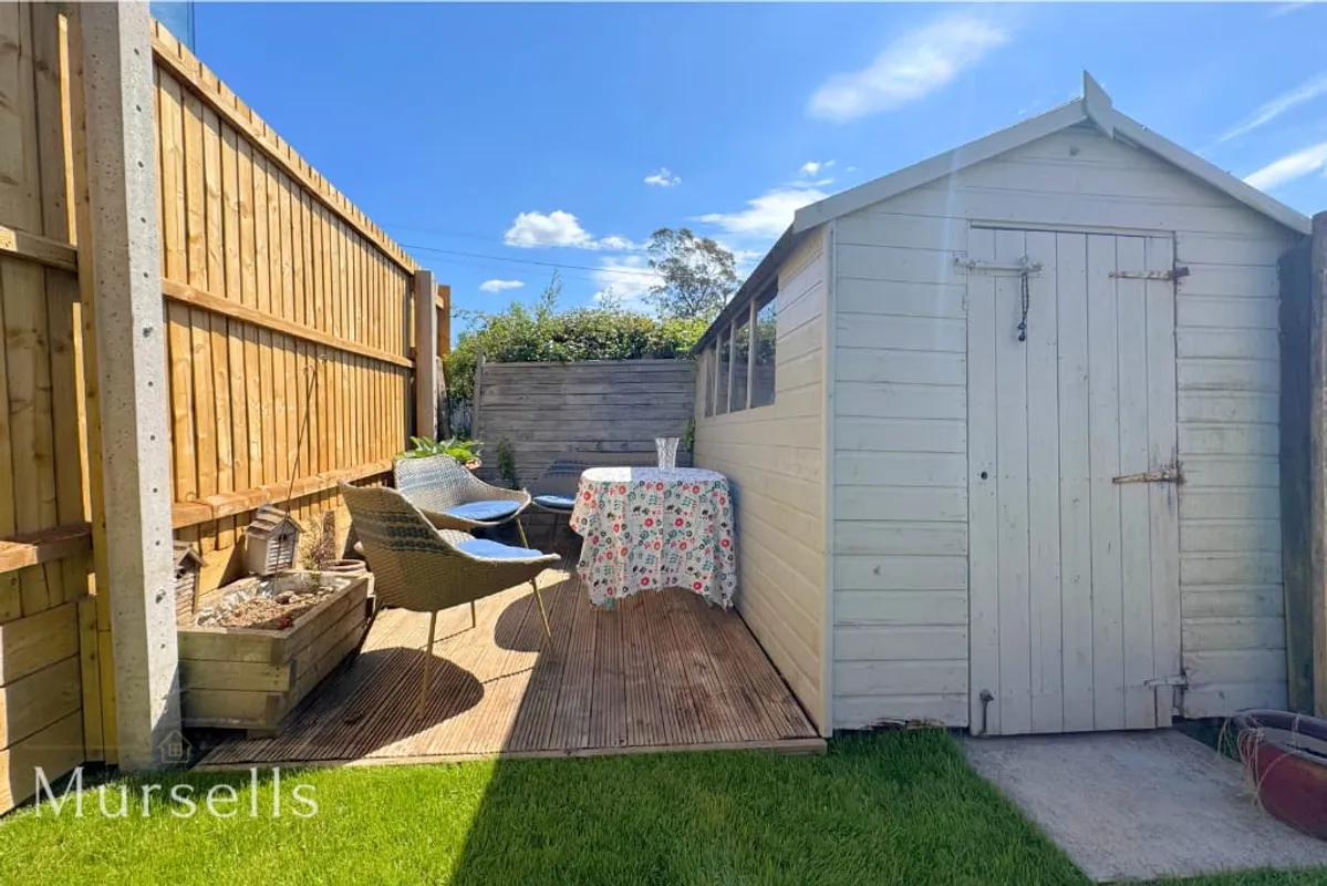 Foxhills Crescent, Lytchett Matravers, Poole, BH16