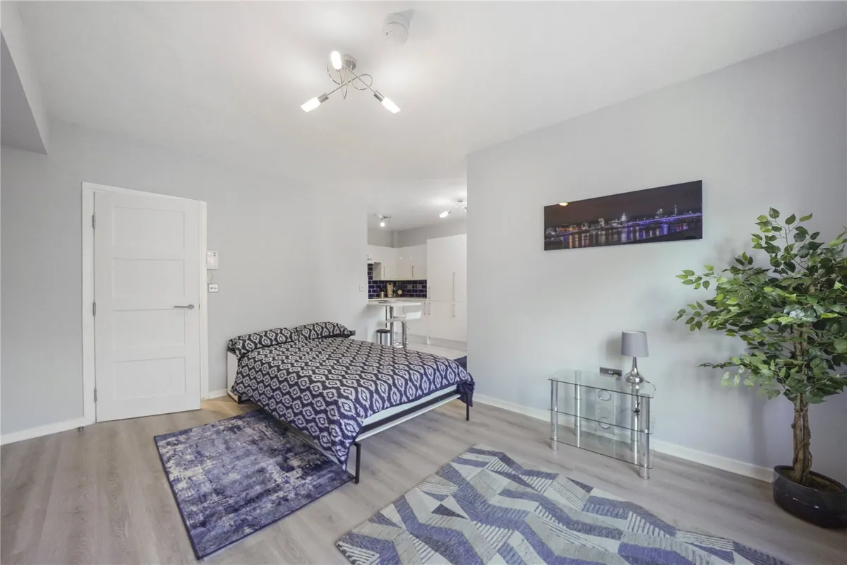 Earls Court Road, London, W8