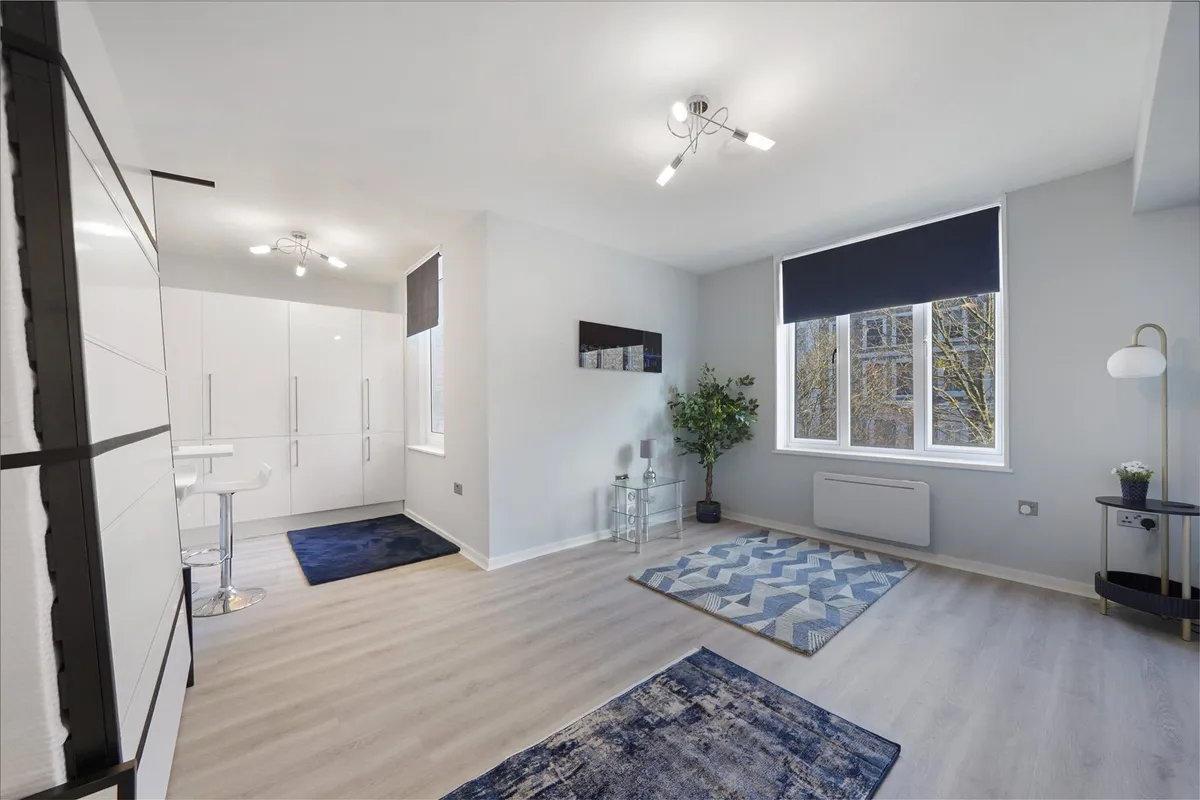 Earls Court Road, London, W8