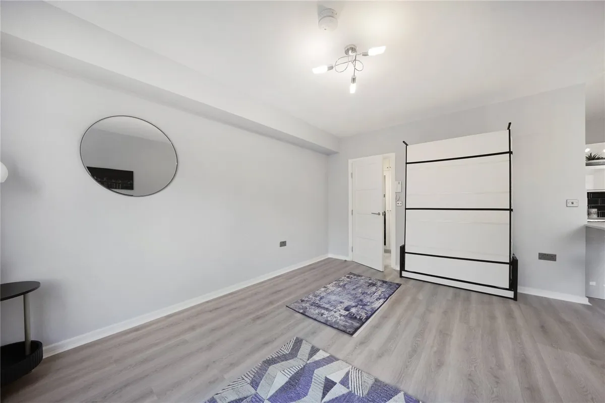 Earls Court Road, London, W8