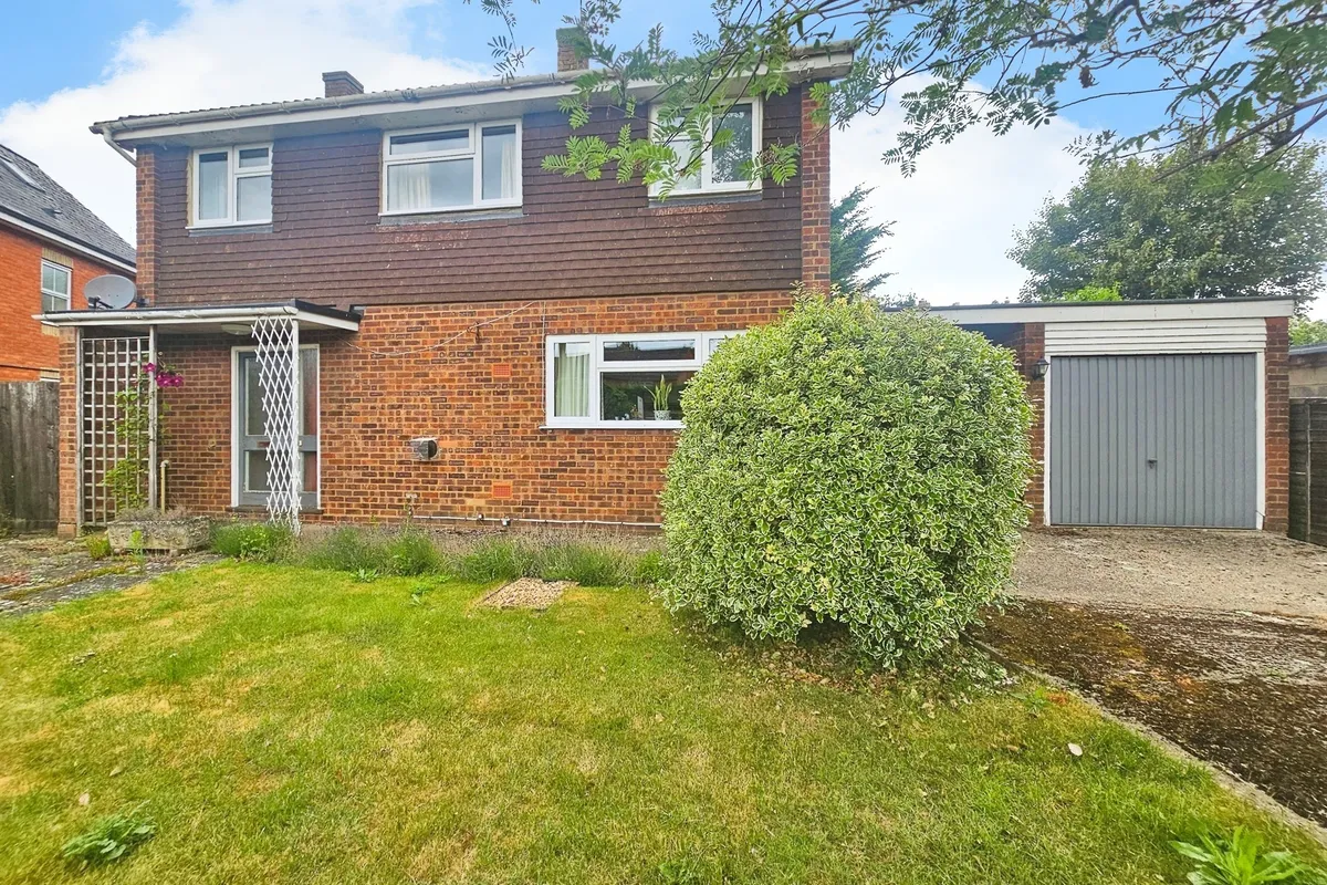Baker Street, Waddesdon, Aylesbury
