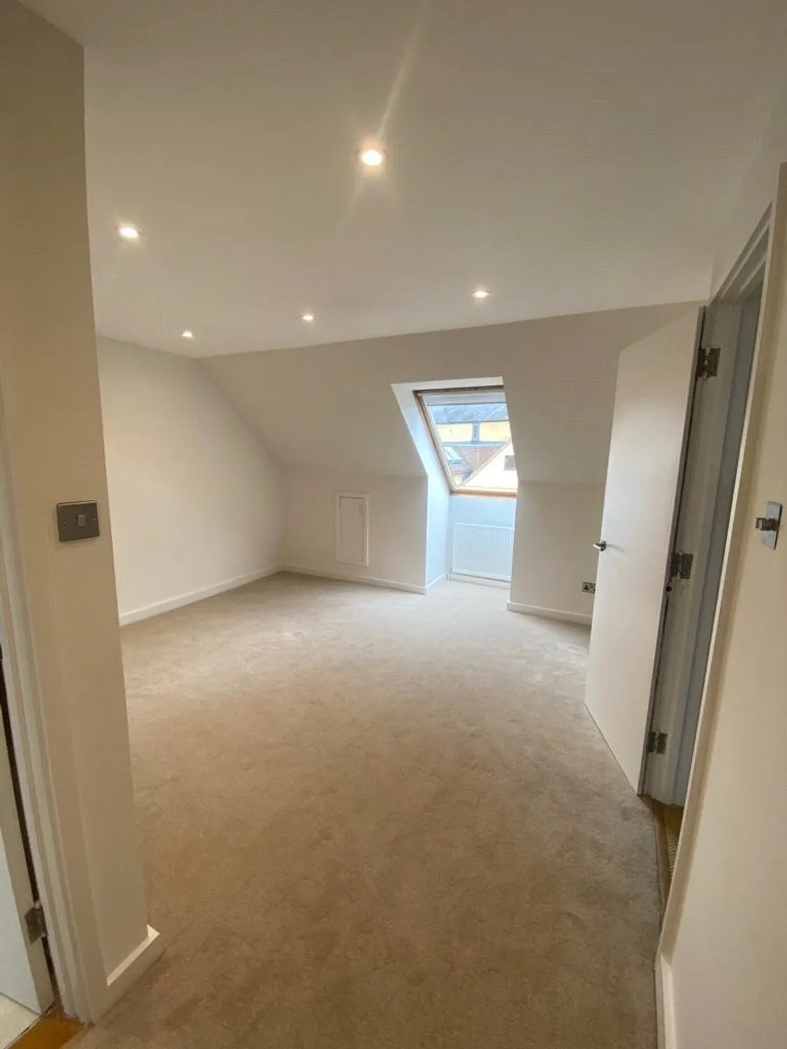 Raes Yard, Risbygate Street, IP33 photo 6