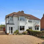 Newport Pagnell Road, Hardingstone, Northampton, NN4