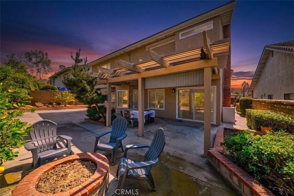 2207 Heritage Way, Fullerton, CA 92833
