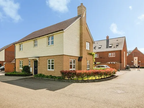Farleigh Drive, Aylesburyphoto