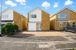 Woodlea Avenue, Lutterworth, LE17