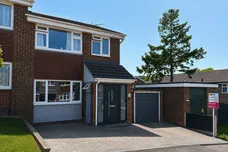 Aintree Road, Royston