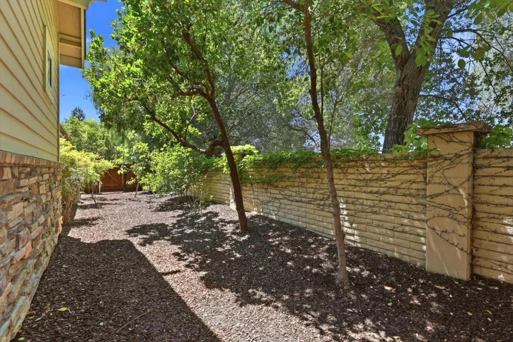 733 Vineyard Terrace, Pleasanton, CA 94566
