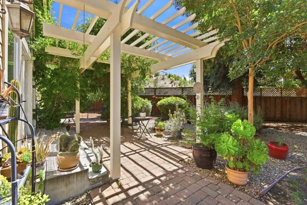 733 Vineyard Terrace, Pleasanton, CA 94566