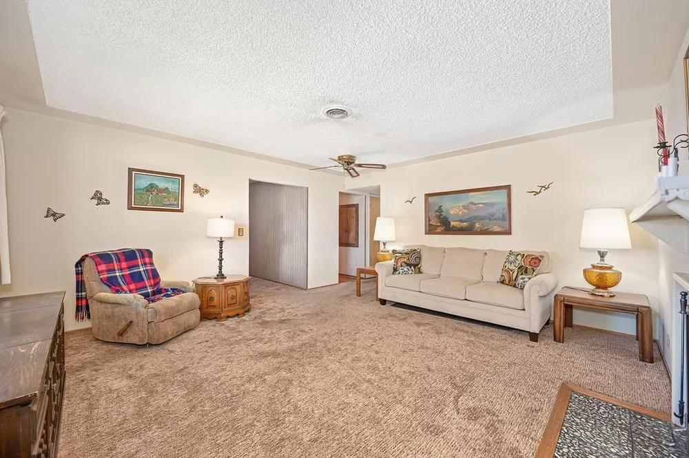 6567 Woodpark Way, Citrus Heights, CA 95621