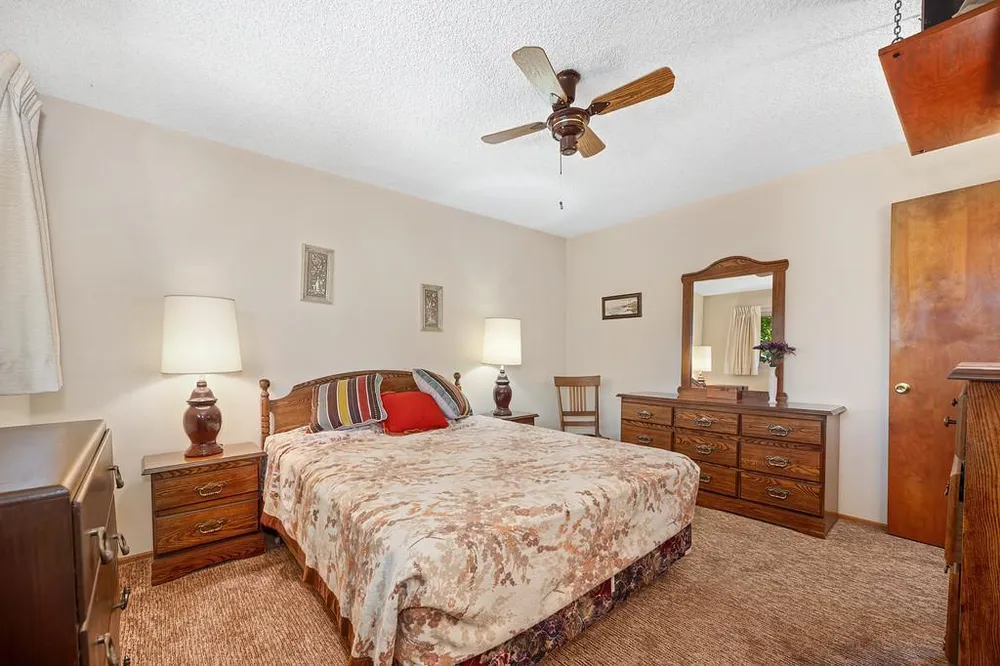 6567 Woodpark Way, Citrus Heights, CA 95621
