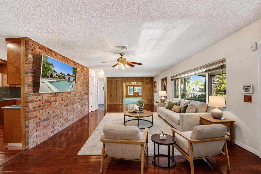 4731 NE 13th Ave, Oakland Park, FL 33334