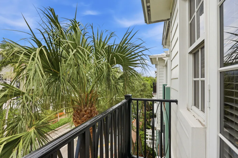 349 E Mallory Circle, Delray Beach, FL 33483