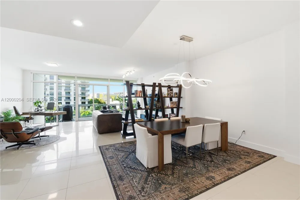 1090 NW N River Dr, Miami, FL 33136