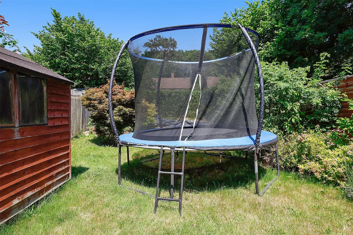 New Causeway, Reigate, Surrey, RH2