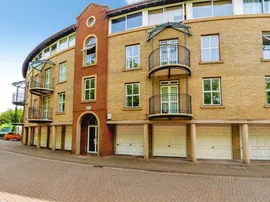 Alcantara Crescent, Southampton photo