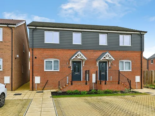 Blackthorn Drive, West Lynn, King's Lynnphoto
