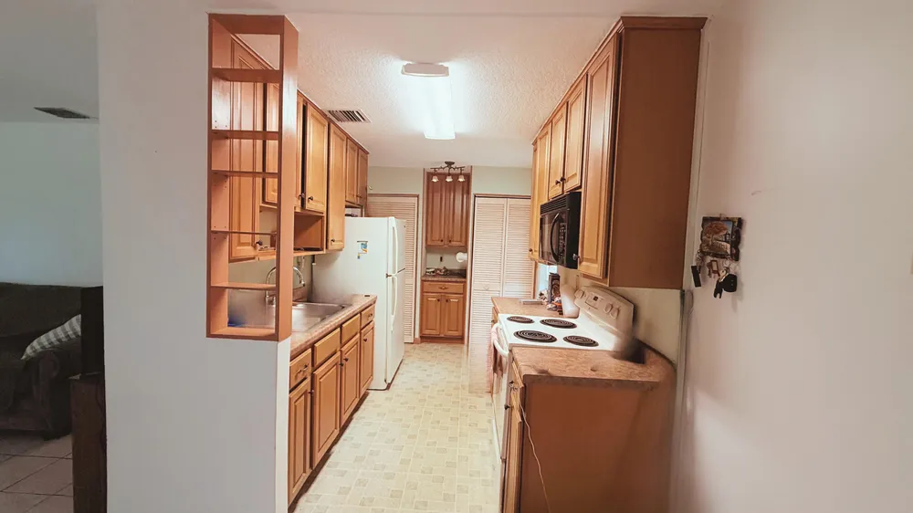 2573 NW 58th Ave, Margate, FL 33063