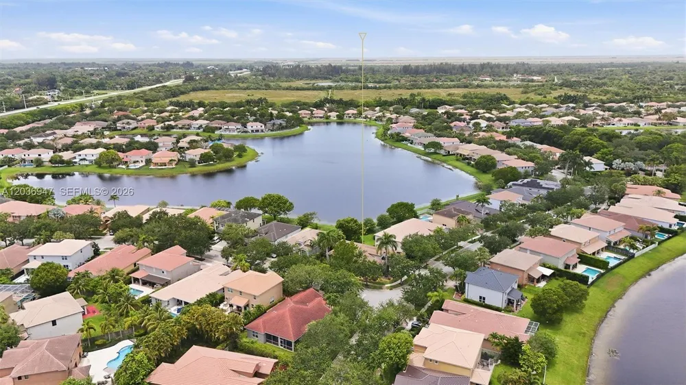 19308 Stonebrook St, Weston, FL 33332