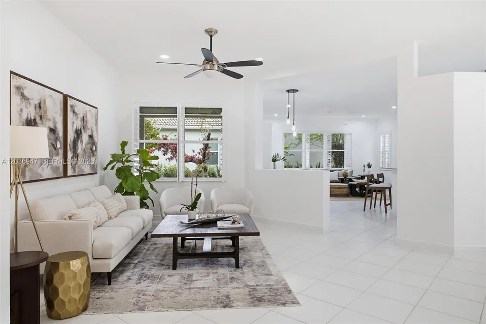19308 Stonebrook St, Weston, FL 33332