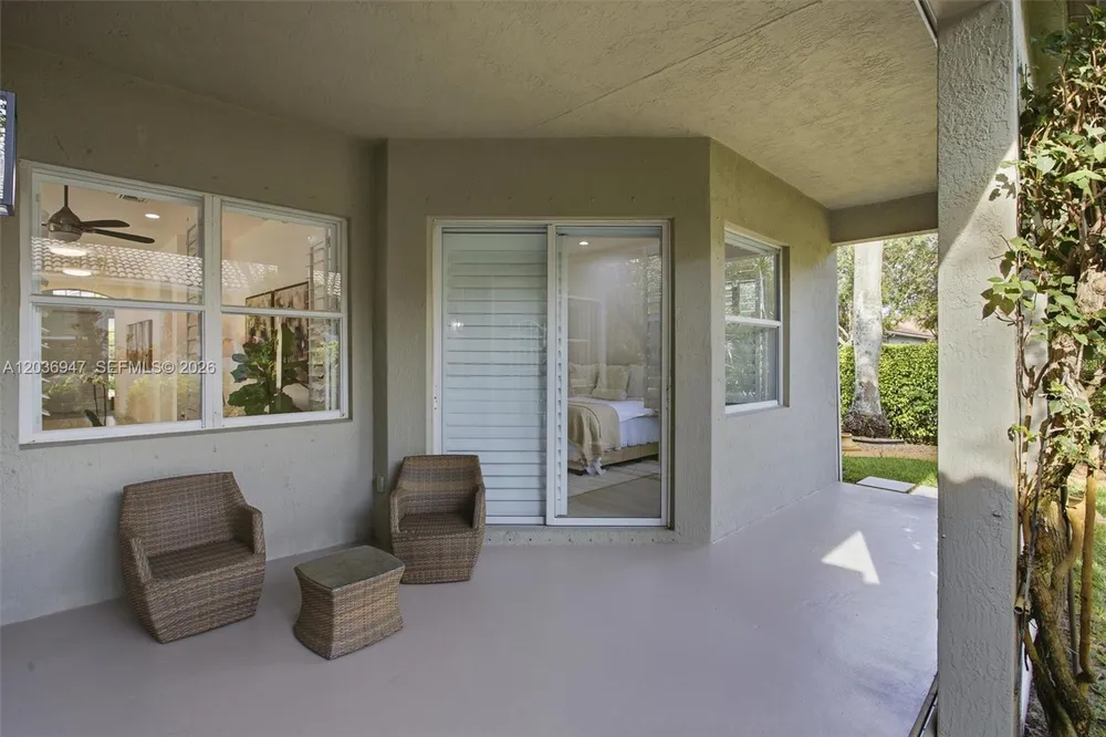 19308 Stonebrook St, Weston, FL 33332