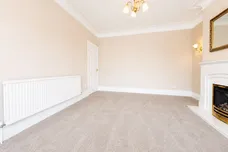 Bradford Road, Riddlesden, KEIGHLEY