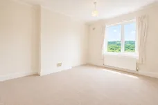 Bradford Road, Riddlesden, KEIGHLEY