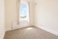 Bradford Road, Riddlesden, KEIGHLEY