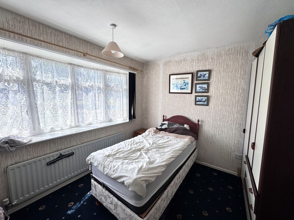 Windermere Avenue, Nuneaton Image 6