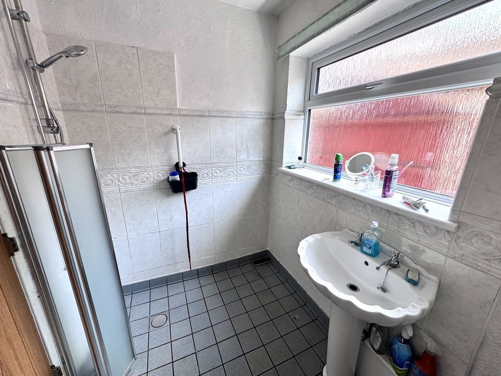 Windermere Avenue, Nuneaton Image 8