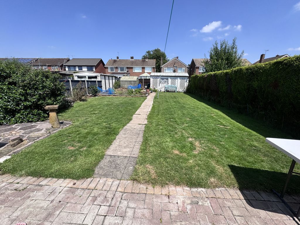 Windermere Avenue, Nuneaton Image 9