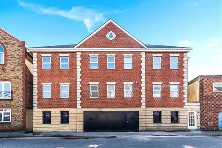 Gogmore Lane, Chertsey, KT16
