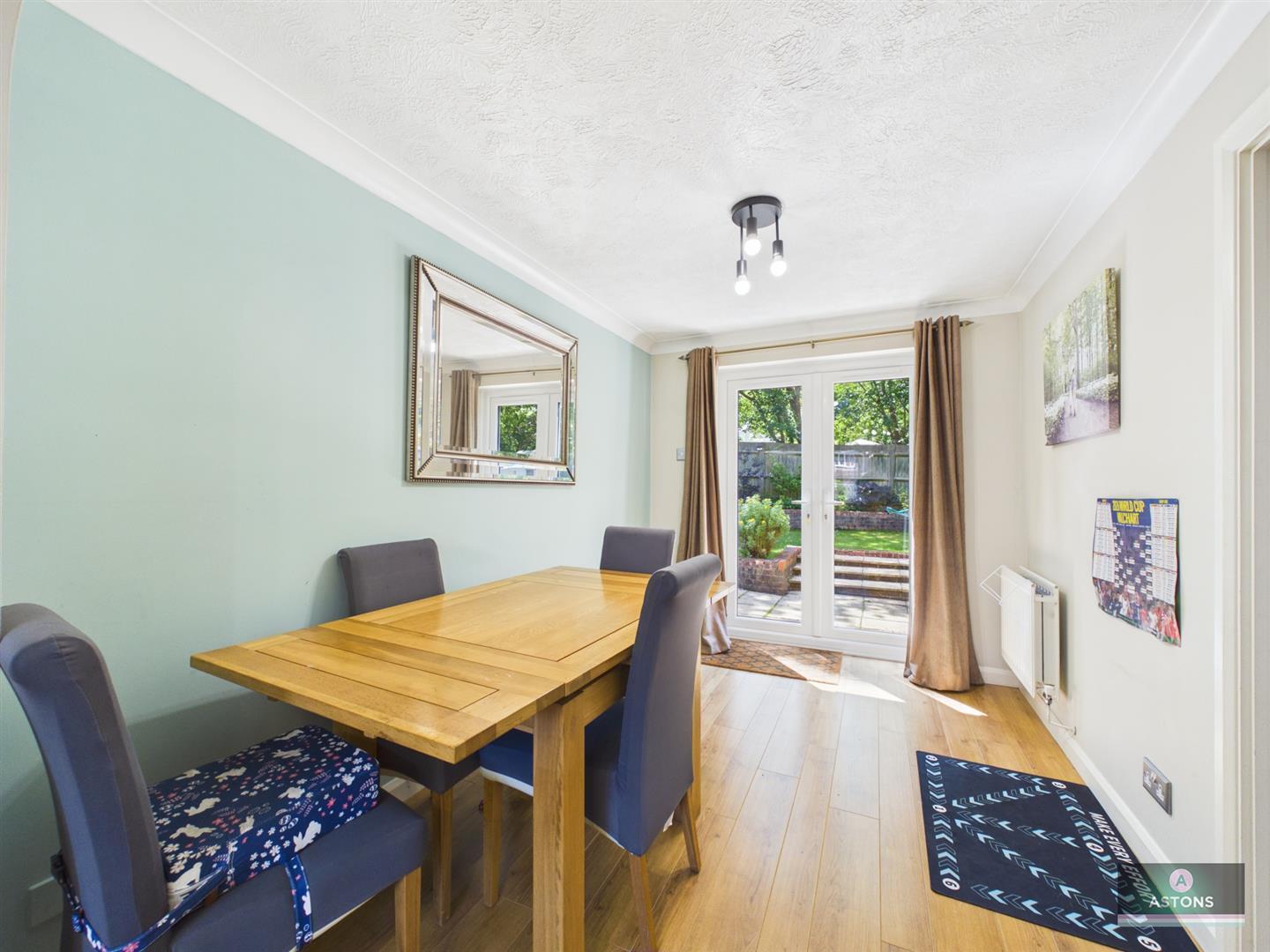 Matthews Drive, Maidenbower, Crawley Image 3